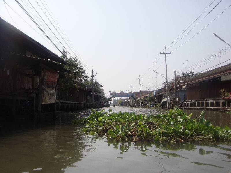 The Floating Market at Damnoen Saduak Thailand Vacation Tips