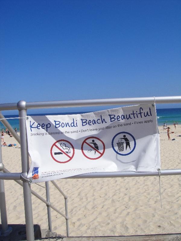 Swimming alert in Bondi beach, Australia