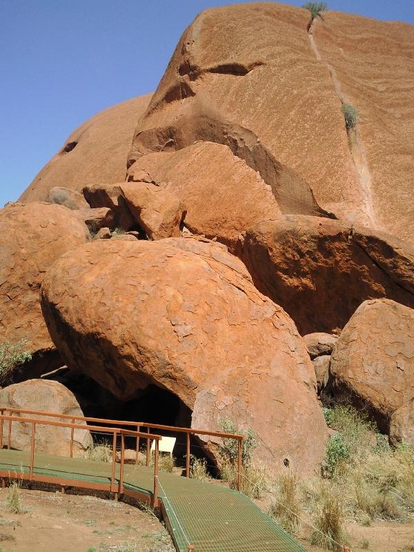 Ayers Rock Australia Amazing outback rock formations