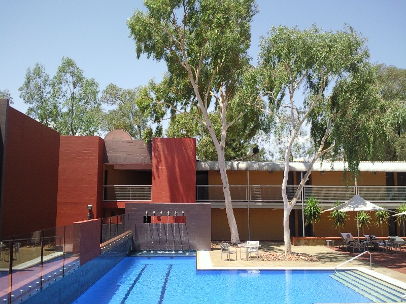 The Lost Camel Hotel swimming pool, Ayers Rock Australia