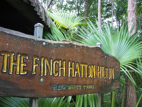 Breakfast at Finch Hatton Hilton, Broken River Australia