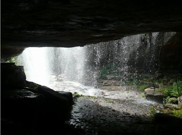 Pictures of a grotto in Ubajara, Brazil