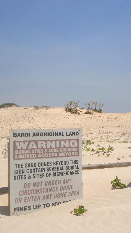 Photos of Cape Leveque dunes, Australia