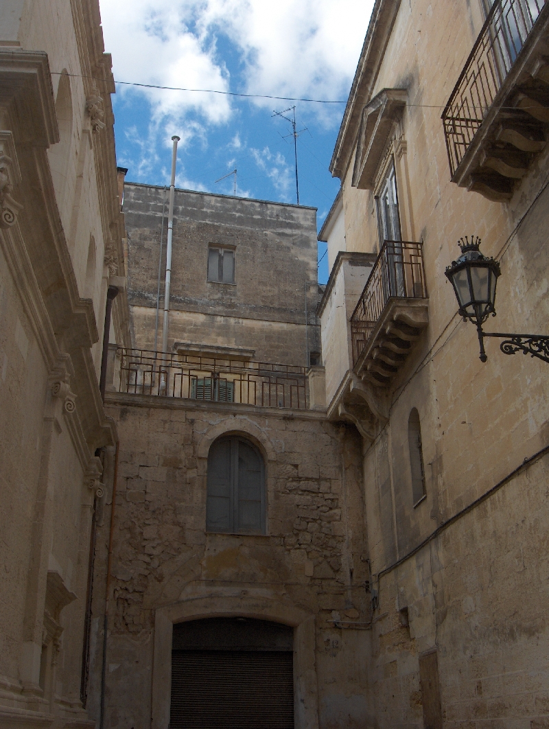 Pictures of the streets in Lecce, Italy