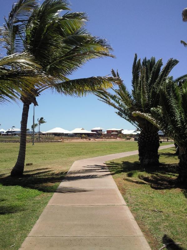 The esplanade in Carnarvon, Carnarvon Australia