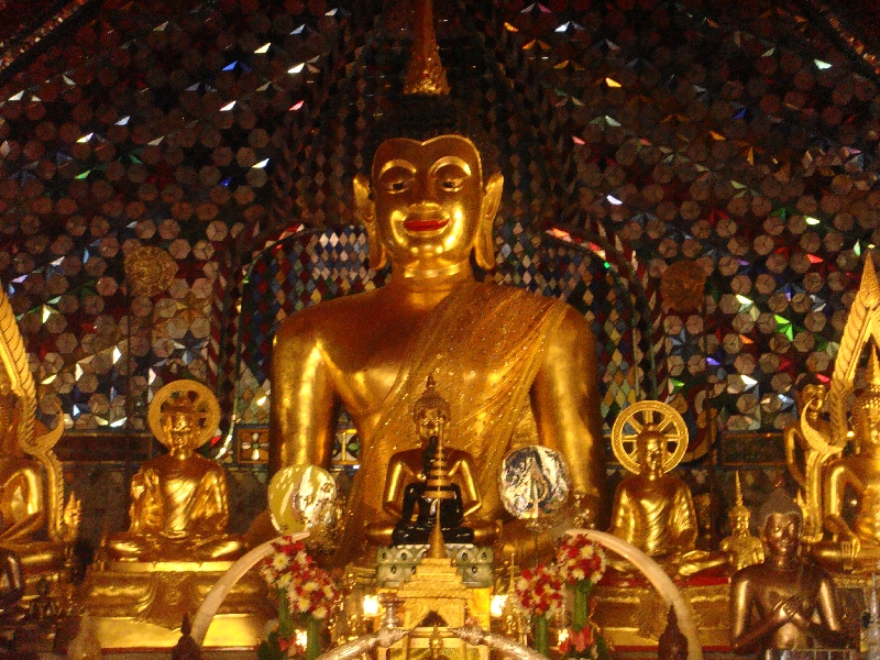 Golden Buddha statues in Chiang Mai, Chiang Mai Thailand