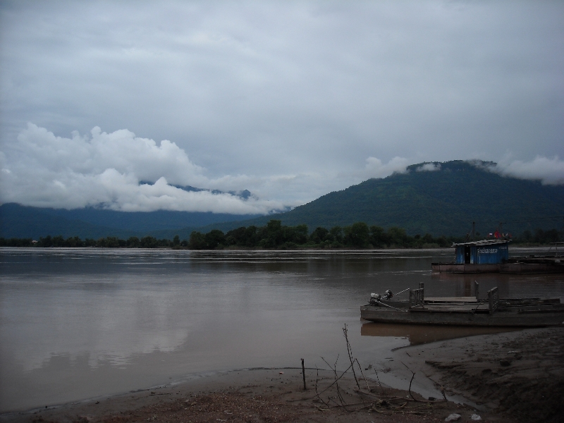 Preah Vihear Cambodia Amazing pictures over the river