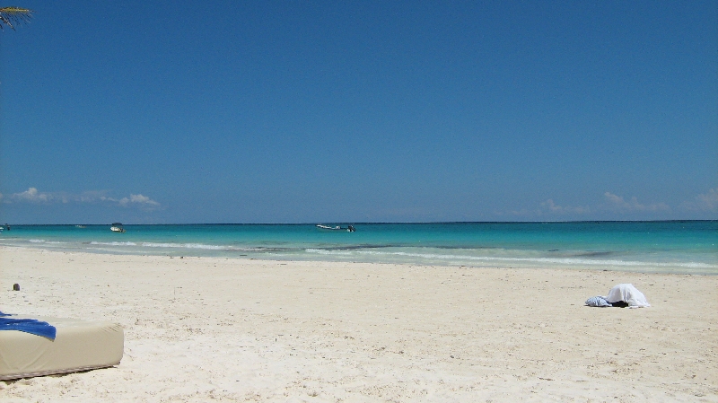 Perfect Hotel at the Cancun Beach Resort Mexico Holiday Pictures