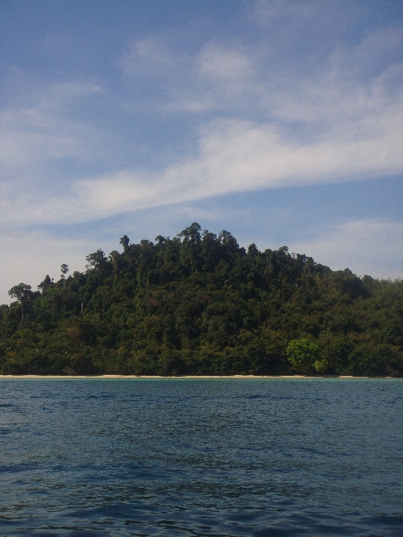 Arriving on Ko Kradan, Thailand