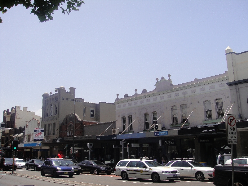 Pictures Oxford Street in Sydney, Australia