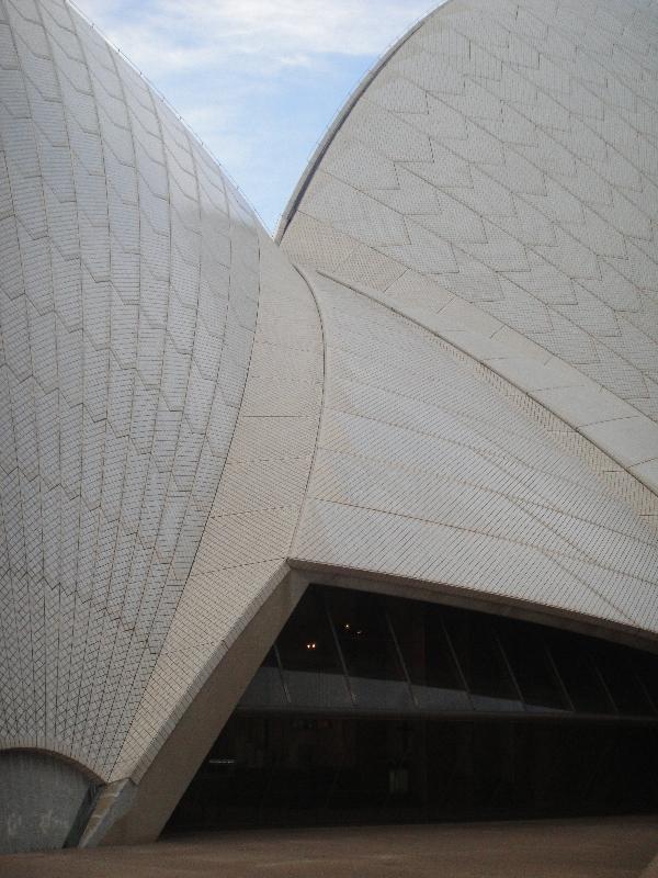 Structure of the Sydney Opera House tiles, Sydney Australia