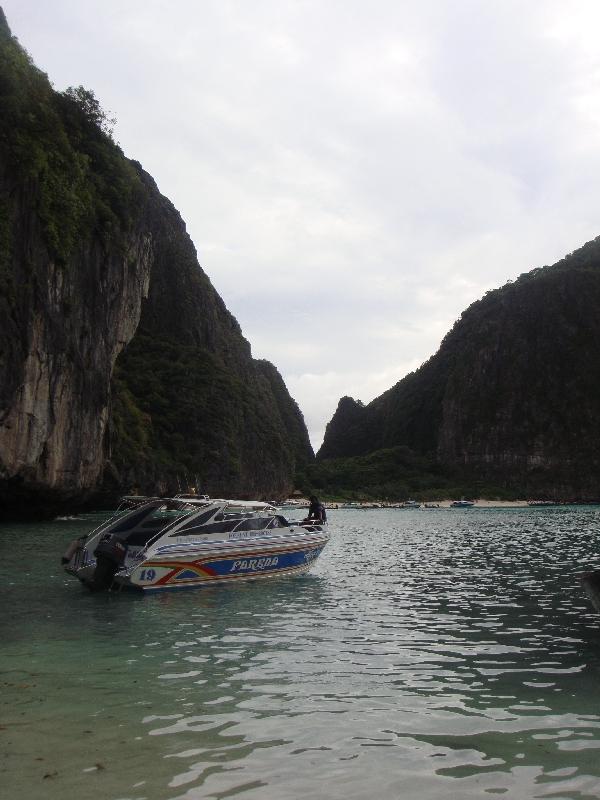 Day tour on a longtail boat, Ko Phi Phi Don Thailand