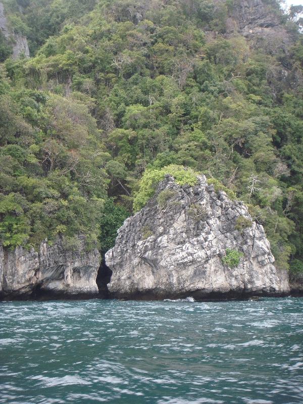 Rock formations of Phi Phi Leh, Thailand