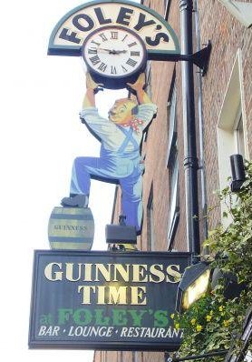 Photos of the Temple Bar quarter in Dublin., Ireland