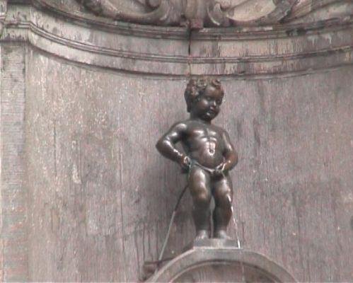 Manneke Pis Fountain in Brussels., Belgium