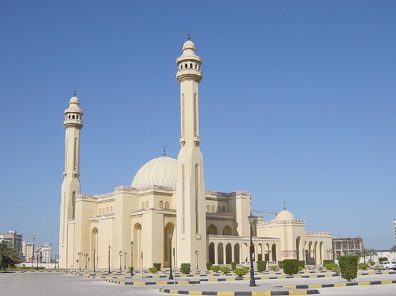 Manama Bahrain Pictures of the Al Fateh Mosque in Manama, Bahrein