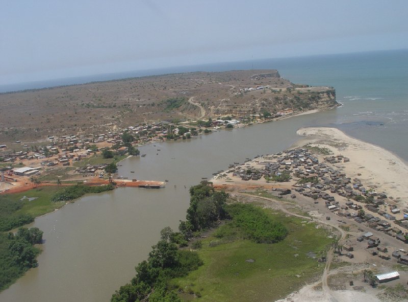 Photo Helicopter Ride from Dande to Luanda really