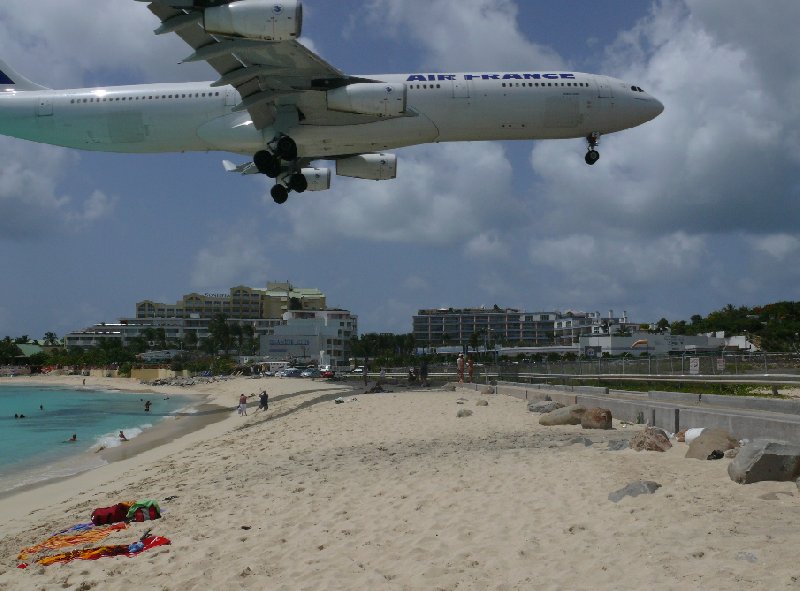 Airplane landing in Sint Maarten, Maho Beach, Philipsburg Netherlands Antilles