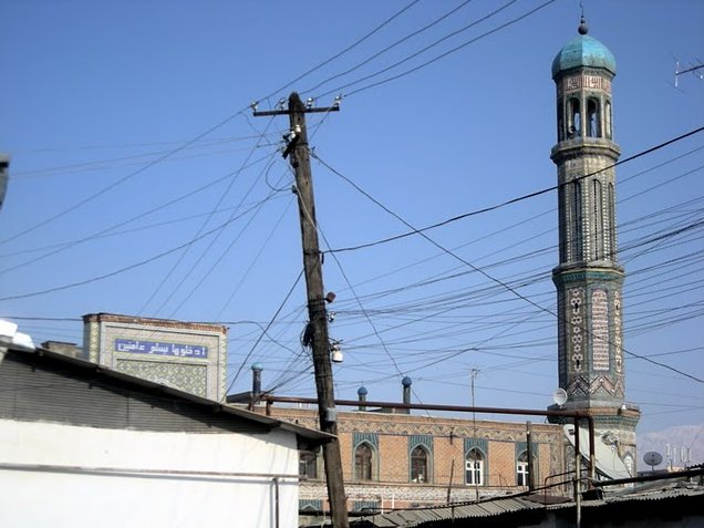 Pictures of the Haji Yakoub Mosque from a Tjakik, Tajikistan