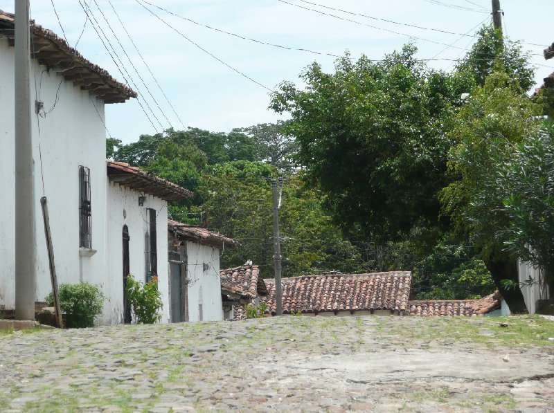 Sightseeing in Suchitoto, Central El Salvador, El Salvador