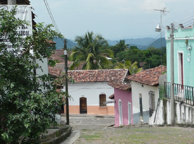 Colourful houses and bars in Suchitoto, El Salvador, Suchitoto El Salvador