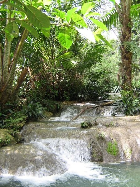 Pictures of the waterfalls near Paliama, Papua New Guinea, Wewak Papua New Guinea