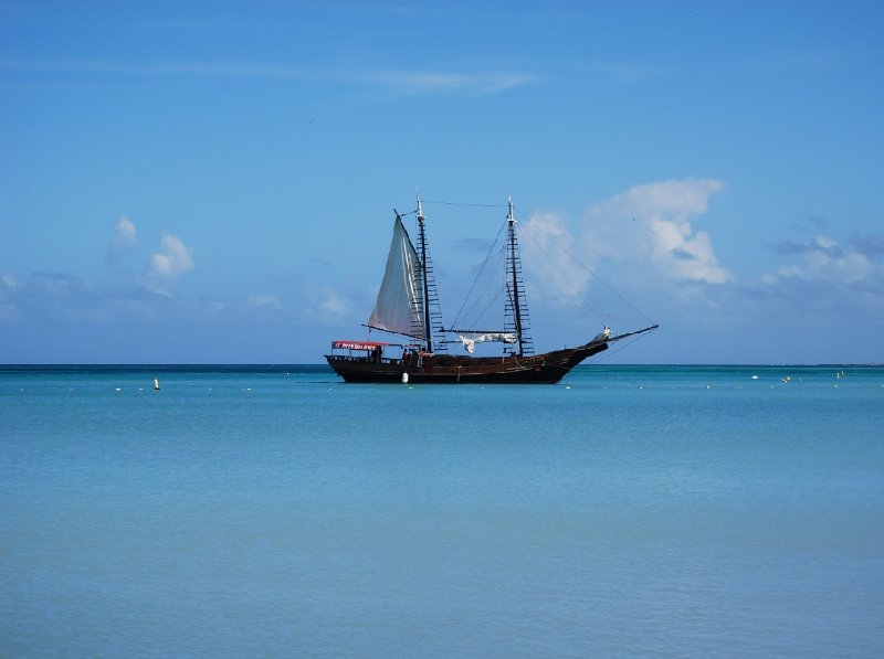 Photo All Inclusive Honeymoon in Aruba island
