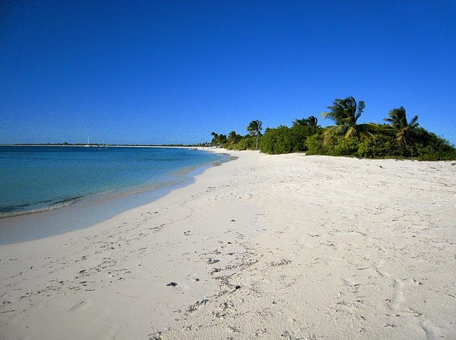 Photo Pictures of Antigua and Barbuda beaches adventure