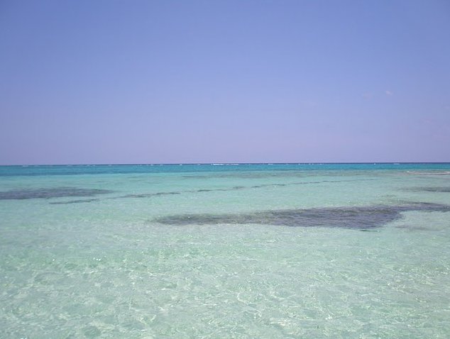Photo Cayman Islands all inclusive honeymoon waters