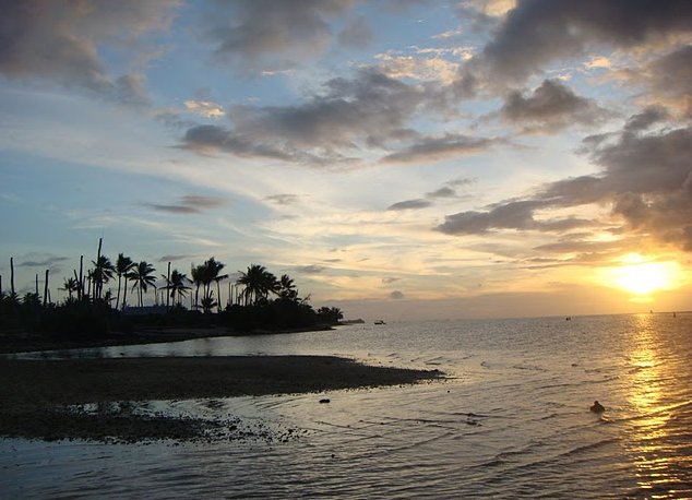 Kiribati Island pictures Bairiki Holiday Sharing