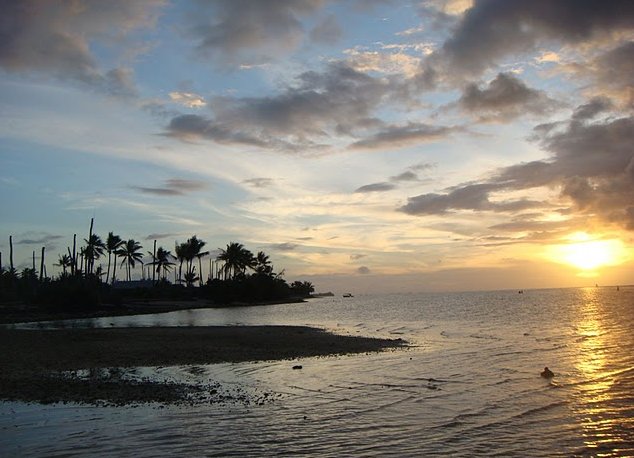 Kiribati Island pictures Bairiki Holiday Sharing