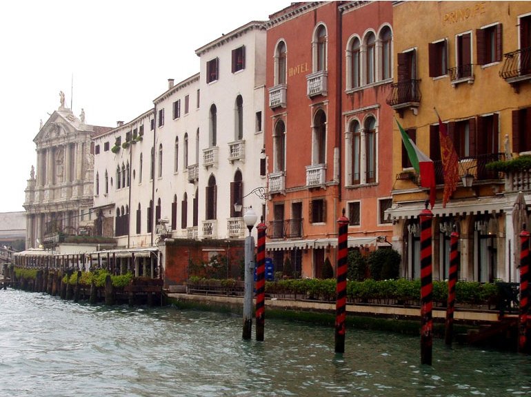 Photo Pictures of Venice Italy single