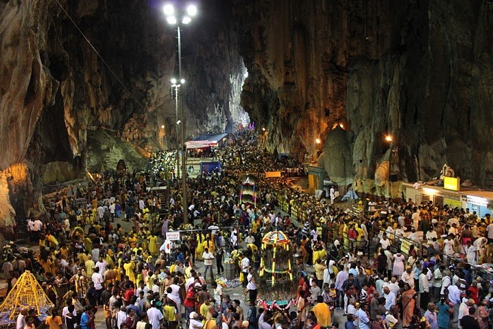 Photo Thaipusam festival 2010 tourists