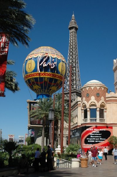 Photo Las Vegas hotels on The Strip visitors