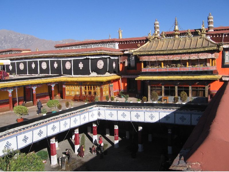   Tibet China Holiday Photos