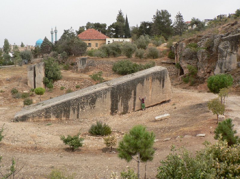 Photo The Roman temple ruins of Baalbek largest