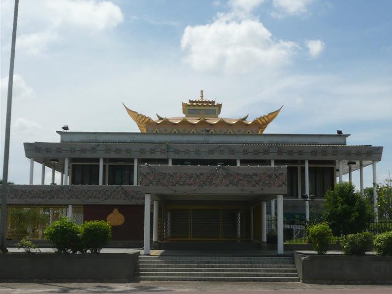 The Sultan Omar Ali Saifuddin Mosque Bandar Seri Begawan Brunei Vacation