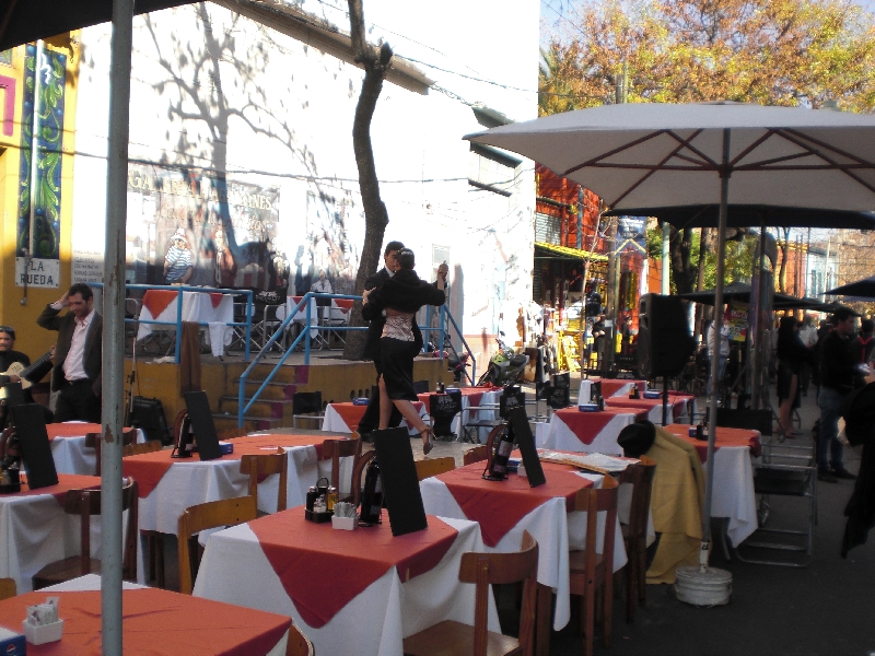 Photo Sights in the La Boca District, Buenos Aires dancers