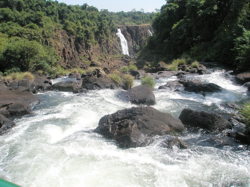 Photo The Waterfalls at Puerto Iguazu reflected