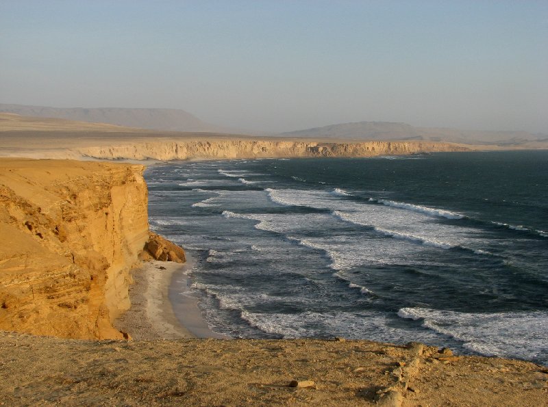 Photo Reserva Nacional de Paracas near Pisco dramatic