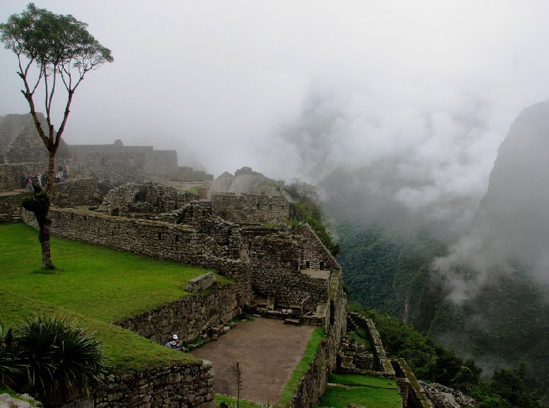 Photo Inca trail to Machu Picchu constructed