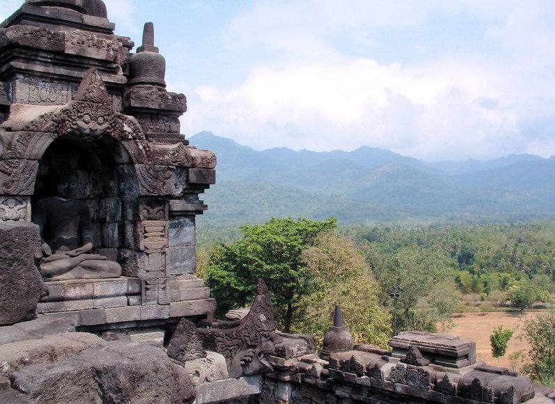 Borobudur buddhist temple Indonesia Travel Experience