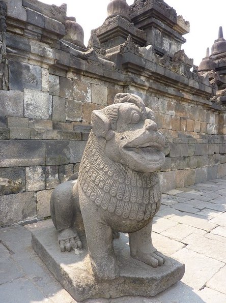 Borobudur buddhist temple Indonesia Vacation Tips