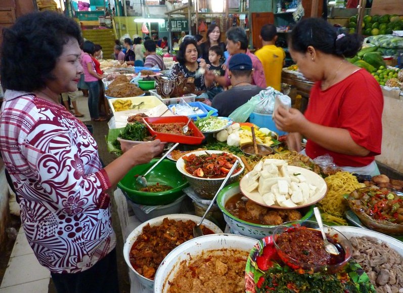 Photo The market in Solo Surakarta started