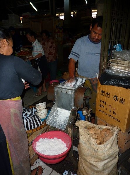 Photo The market in Solo Surakarta direction