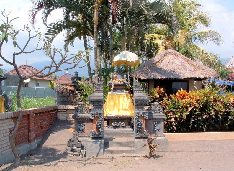 Photo Mount Batur Bali procession