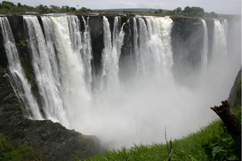 Photo Victoria Falls Zimbabwe pictures tourists