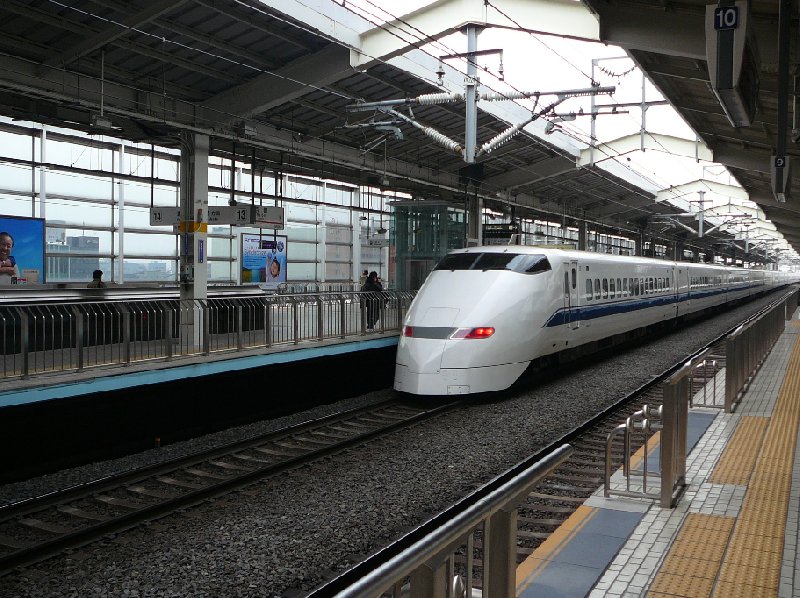 Shinkansen bullet train Japan Odawara City Trip Guide