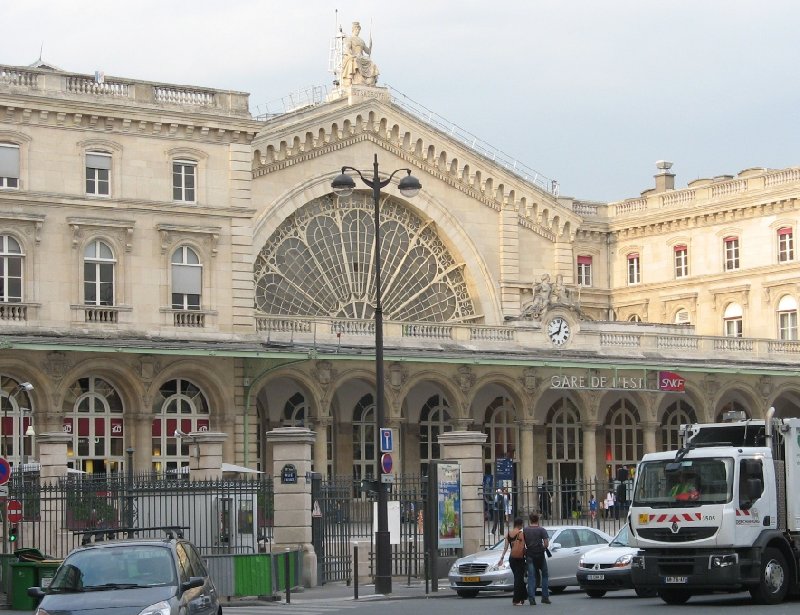 Photo Summer in Paris brother