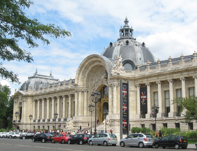 Photo Summer in Paris France